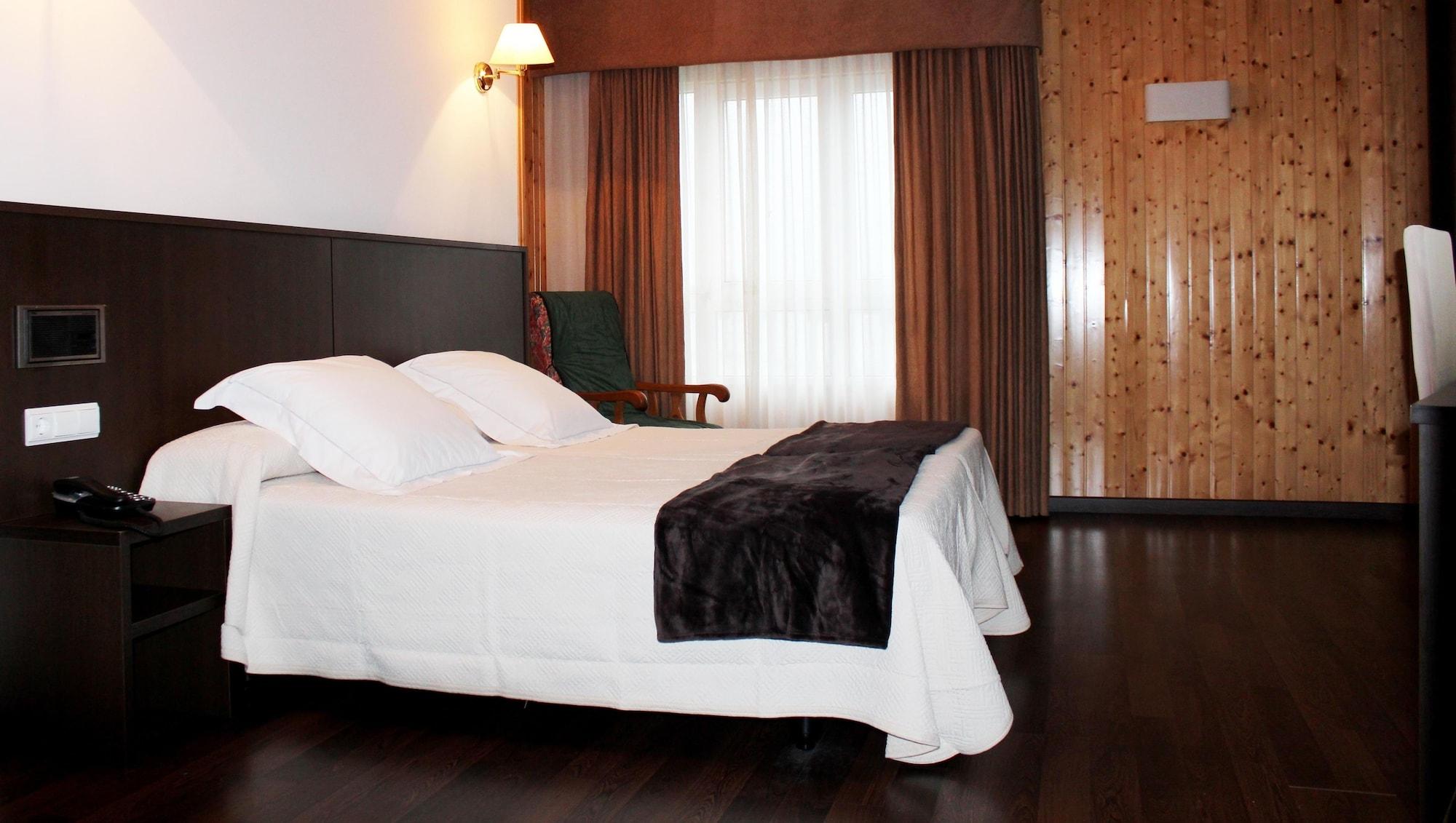 Hotel Park Noia Zewnętrze zdjęcie