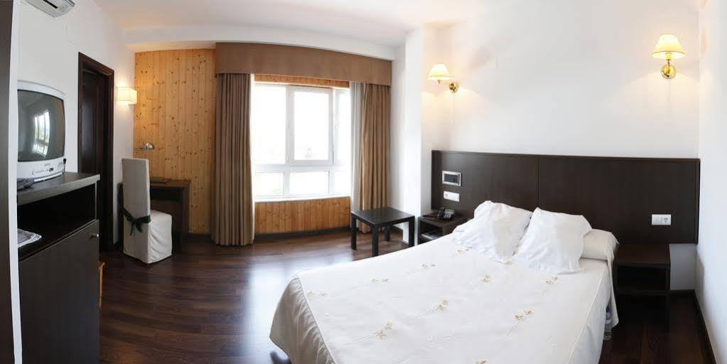 Hotel Park Noia Zewnętrze zdjęcie